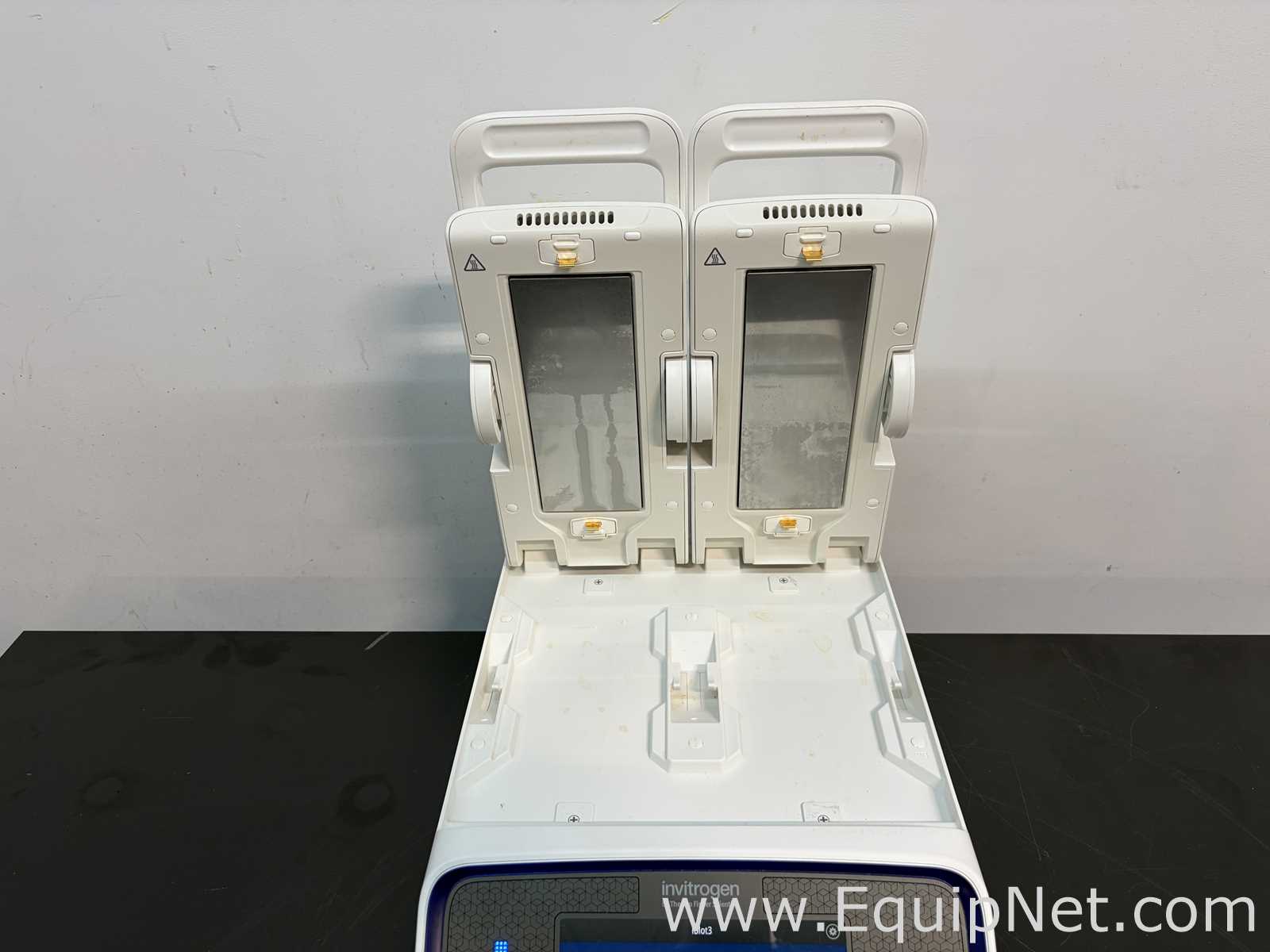 Sistema de Eletroforese Invitrogen iBlot 3