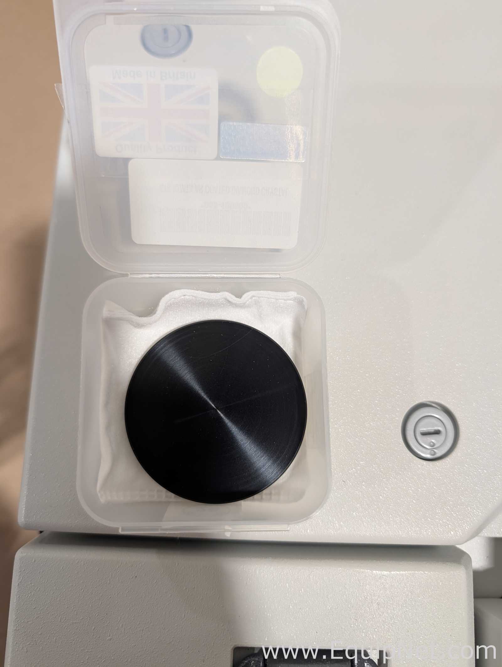Espectroscopia Infrarroja -Transformada de Fourier Thermo Scientific Nicolet iS50