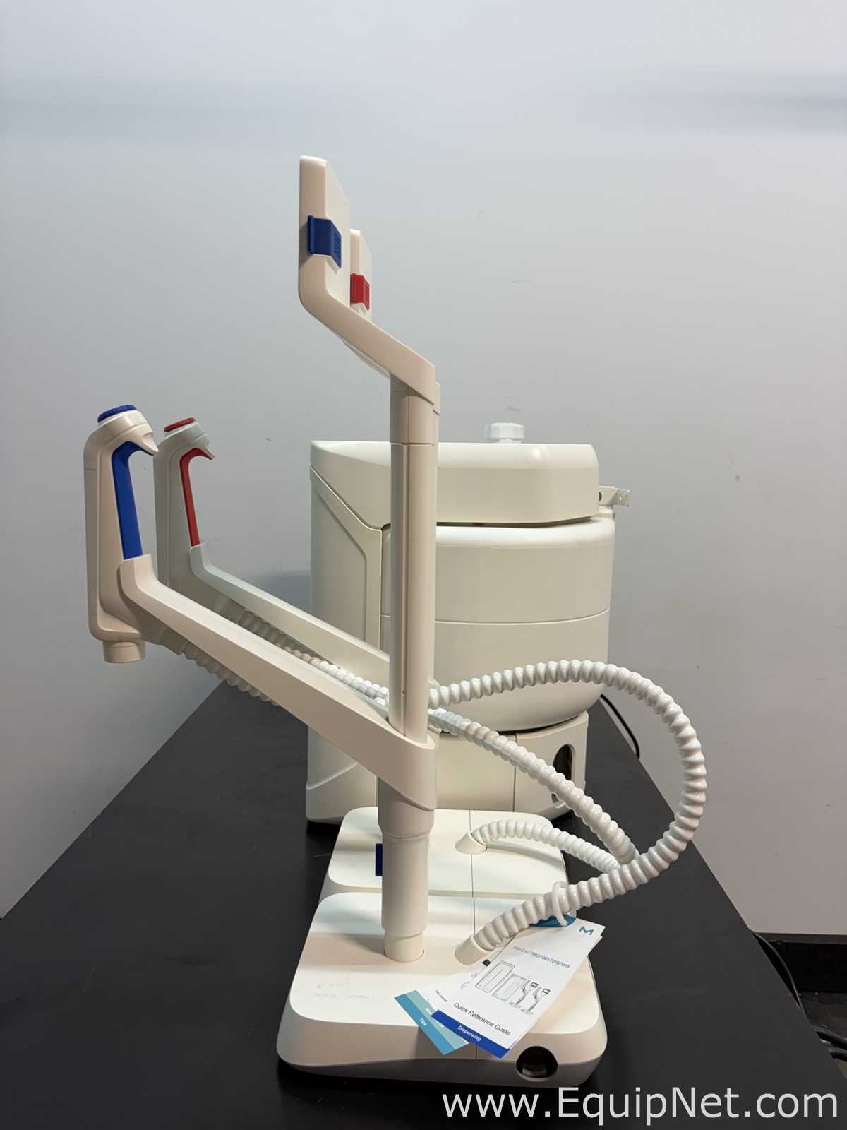 Millipore Milli-Q IQ 7010 Water Purification and Still System