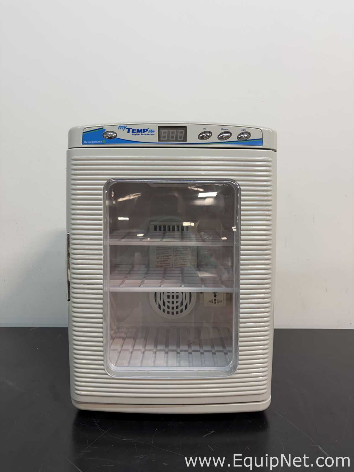 Inkubator Benchmark Scientific Inc. H2200-H