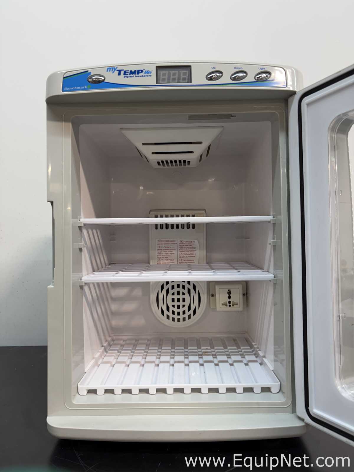 Inkubator Benchmark Scientific Inc. H2200-H