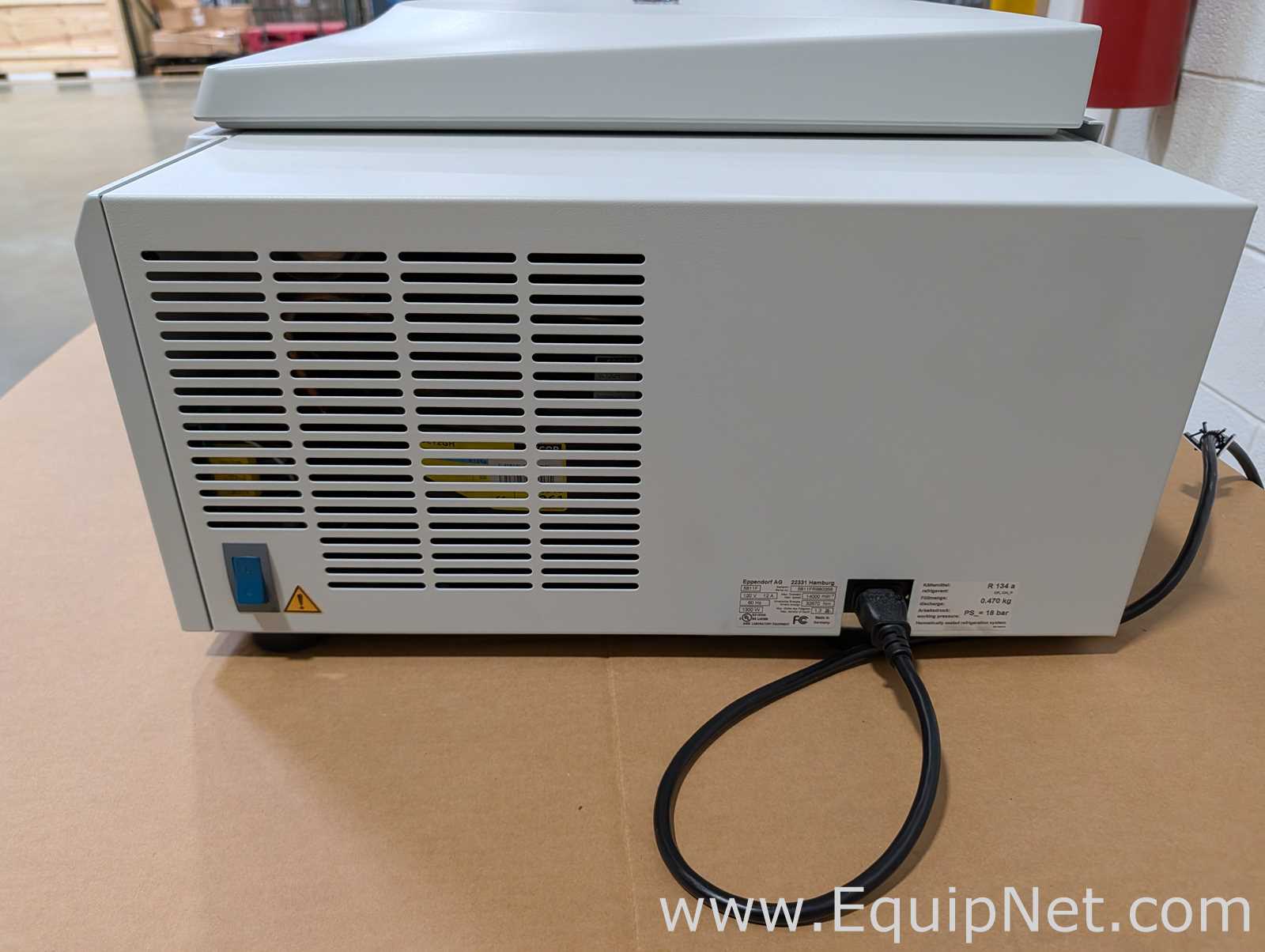 Eppendorf 5811F Laboratory Centrifuge