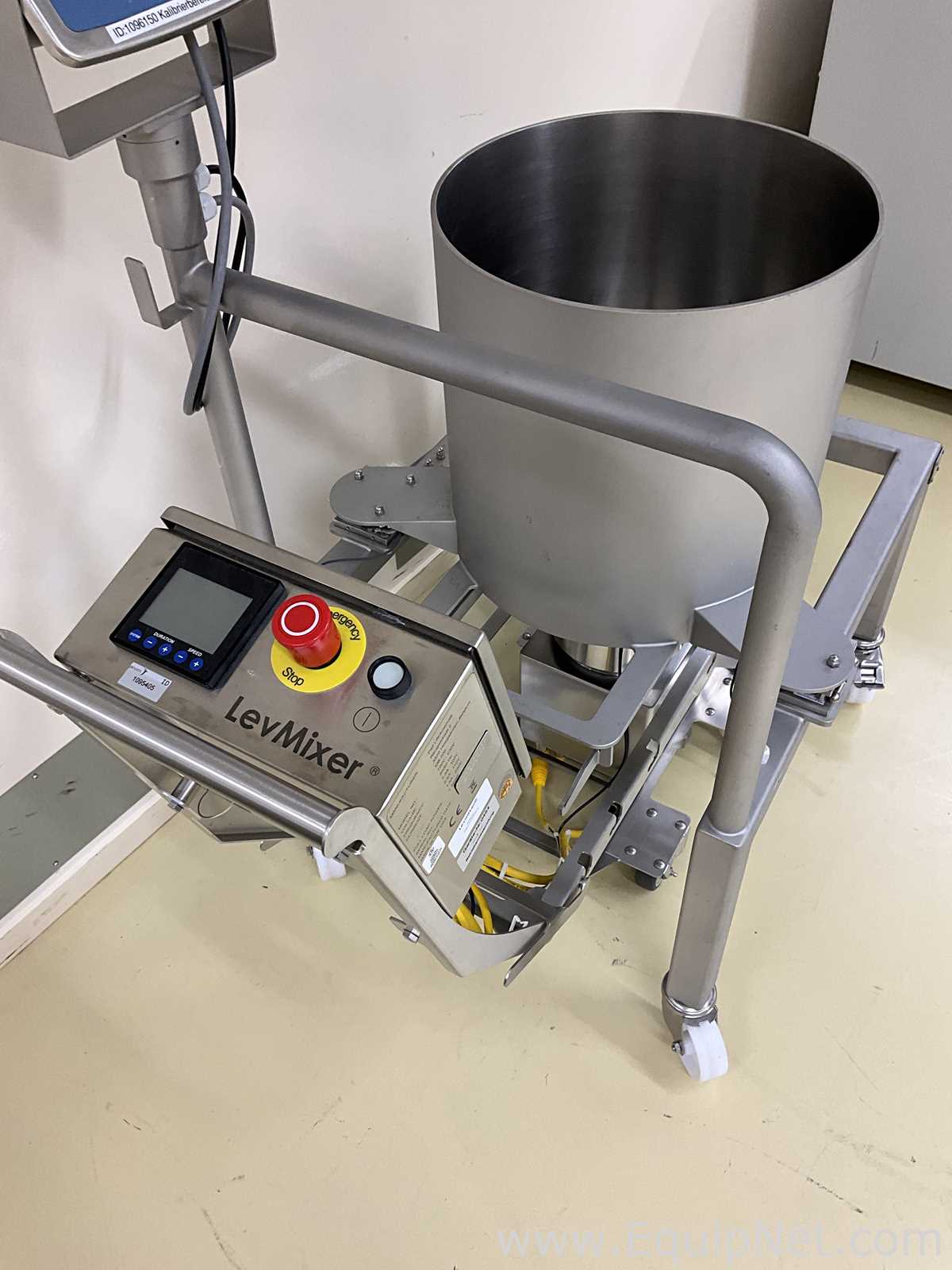 Pall Life Sciences LEV50NR420SLC 50L Single-Use Stainless Steel Mixing System with Pall Driving Unit