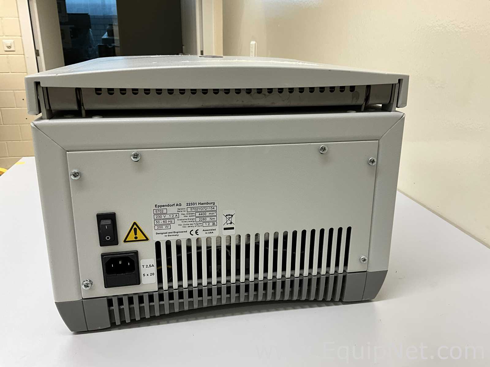 Eppendorf 5702 Laboratory Centrifuge