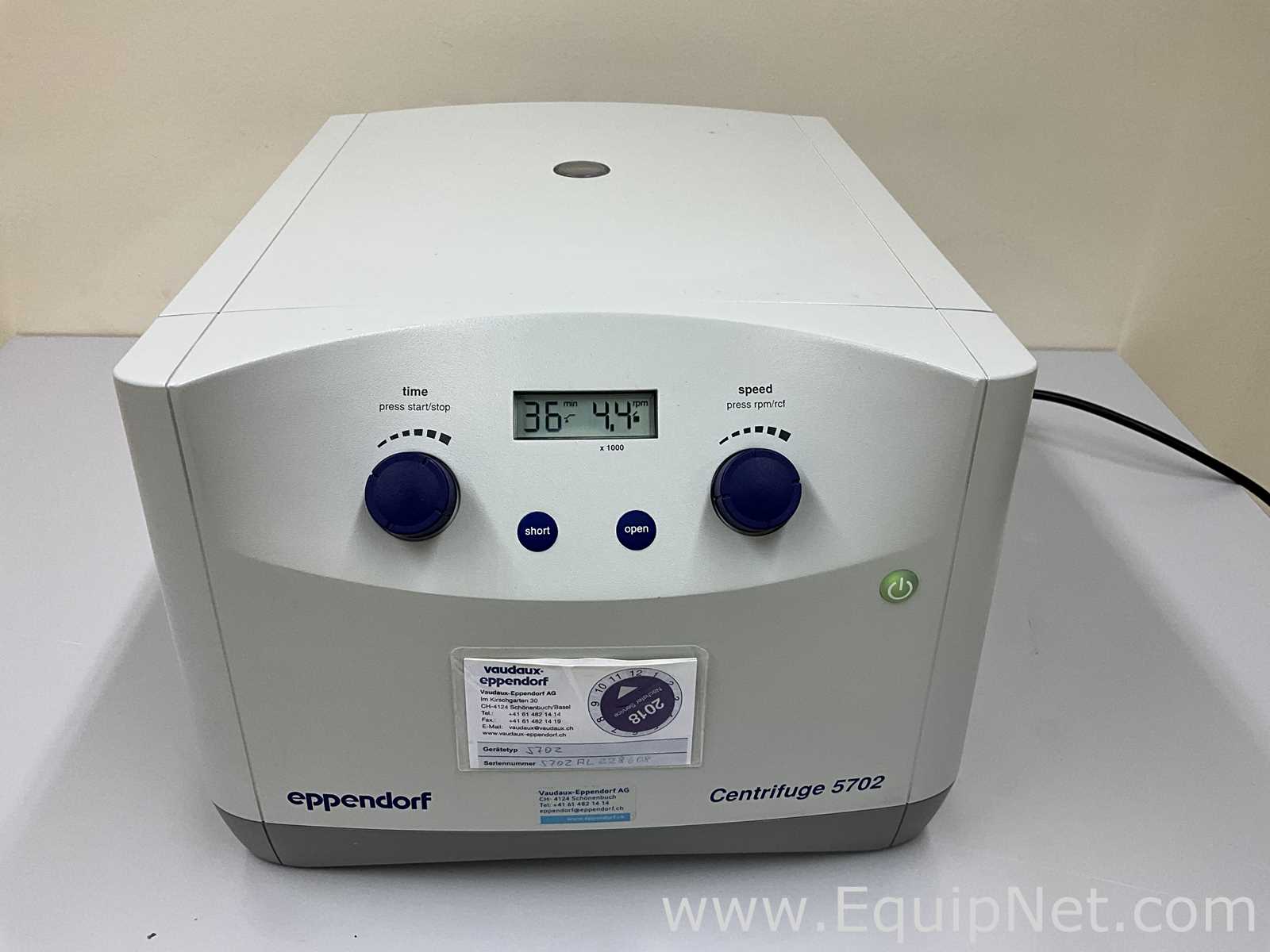 Eppendorf 5702 Laboratory Centrifuge