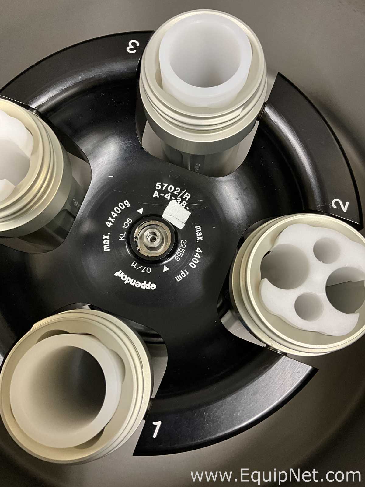 Eppendorf 5702 Laboratory Centrifuge