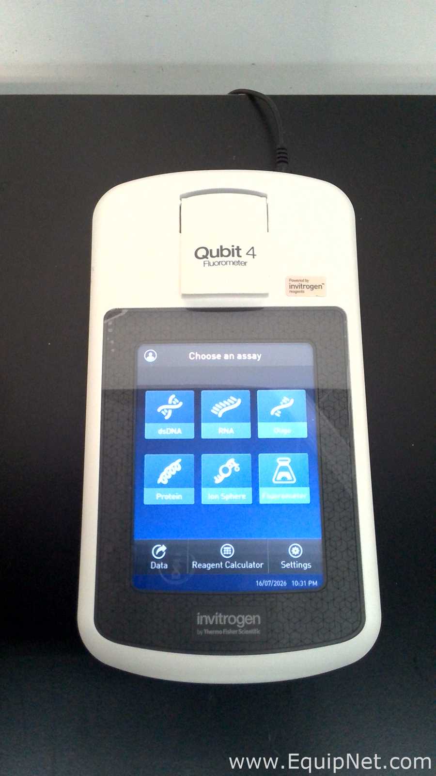 Invitrogen Qubit 4 Fluorometer