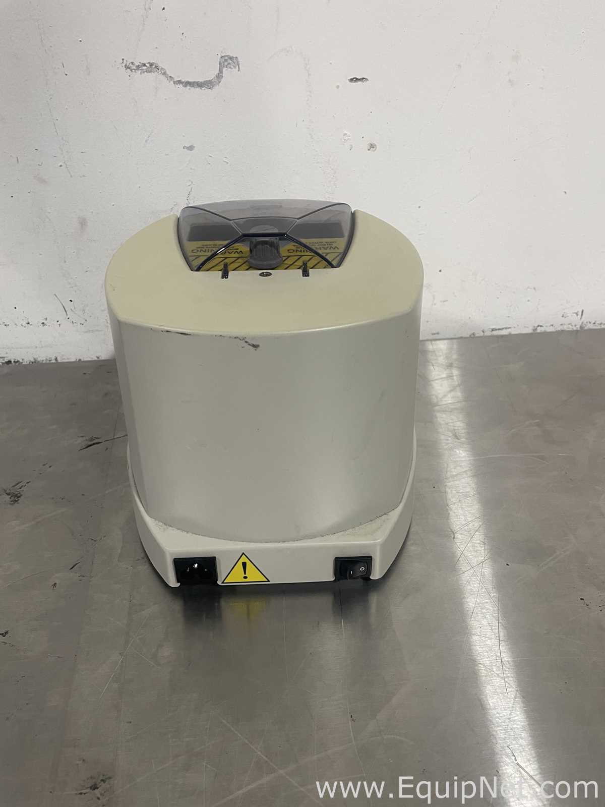 Centrífuga para Laboratórios PEQLAB Biotechnologies GmbH Perfect Spin P