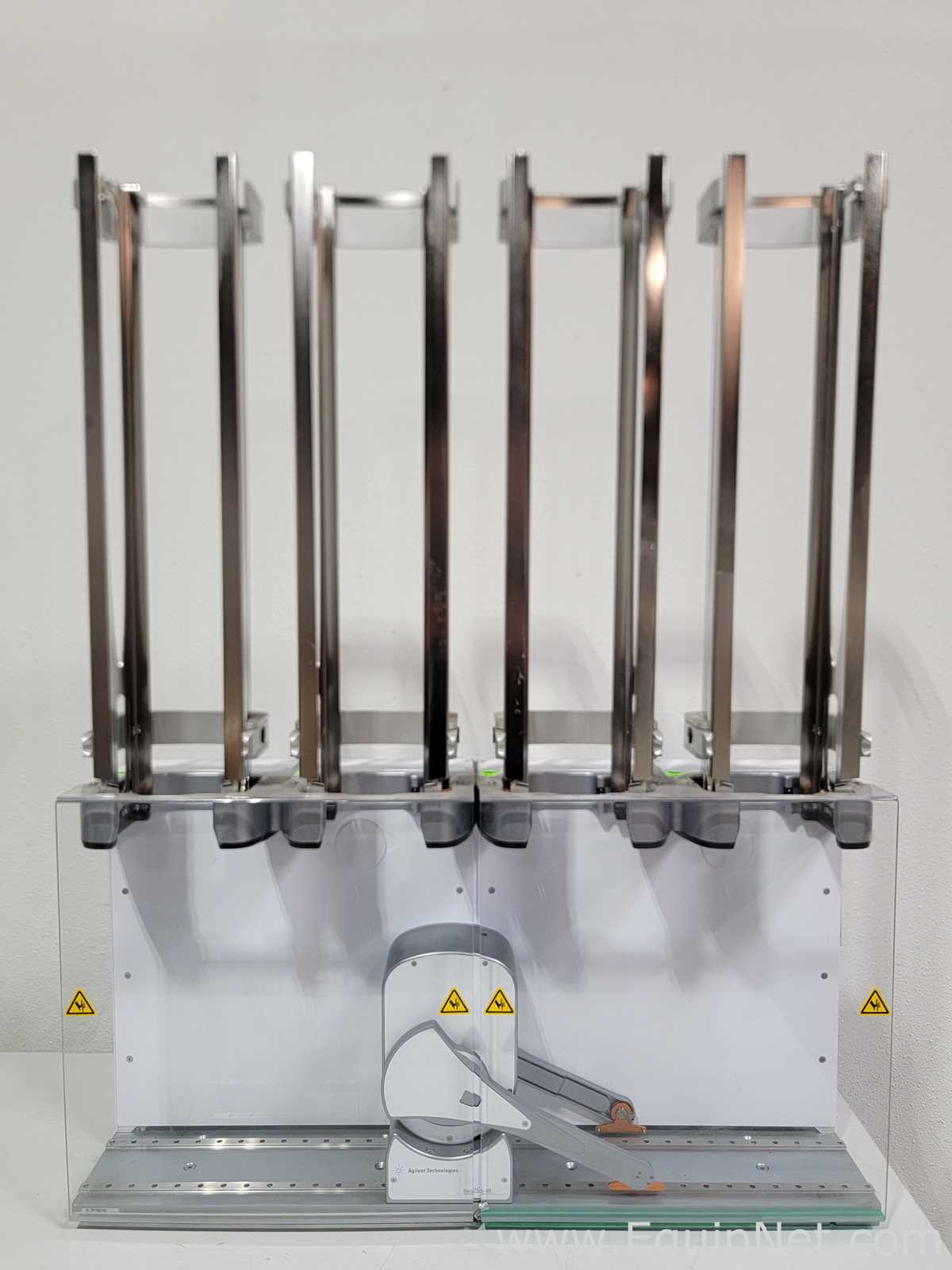 Empilhadora e Manipuladora de MicroPlaca Agilent Technologies 18692-204