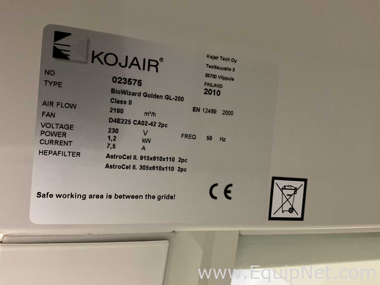 Kojair BioWizard Golden GL-200 Microbiological Safety Cabinet