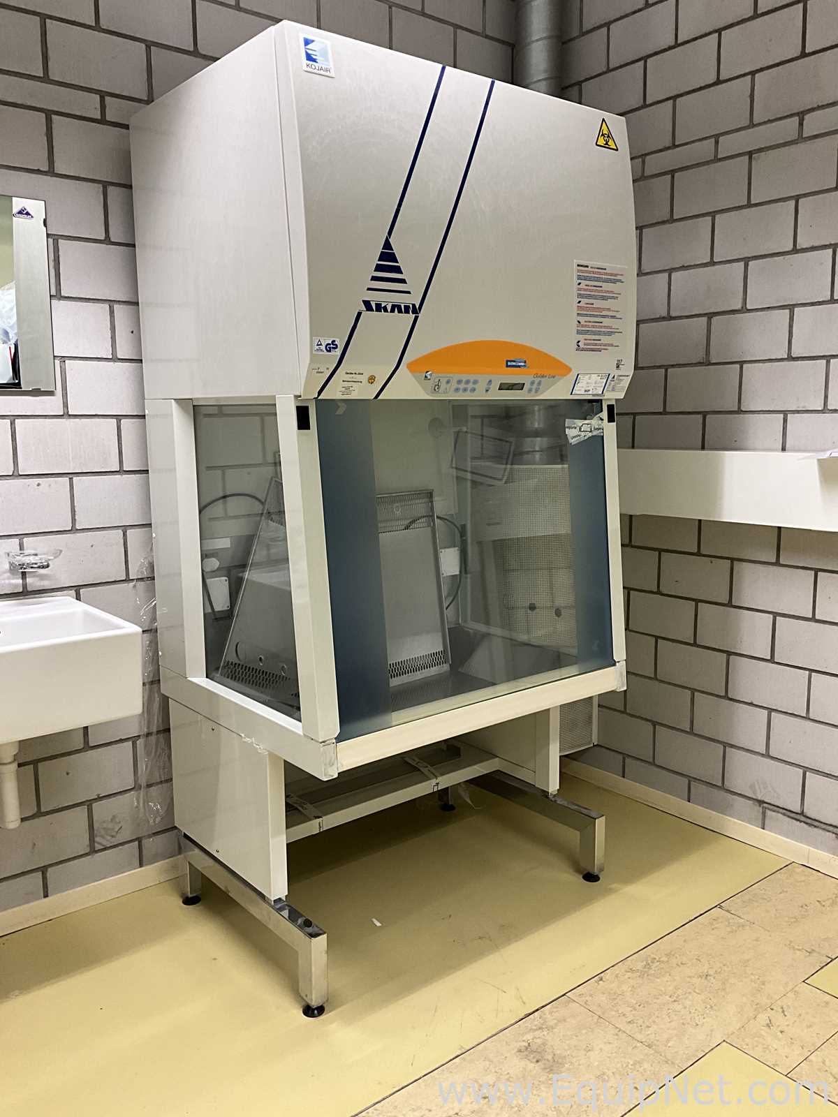 Cabine de Segurança Biológica Kojair Tech Oy BioWizard Golden GL-100