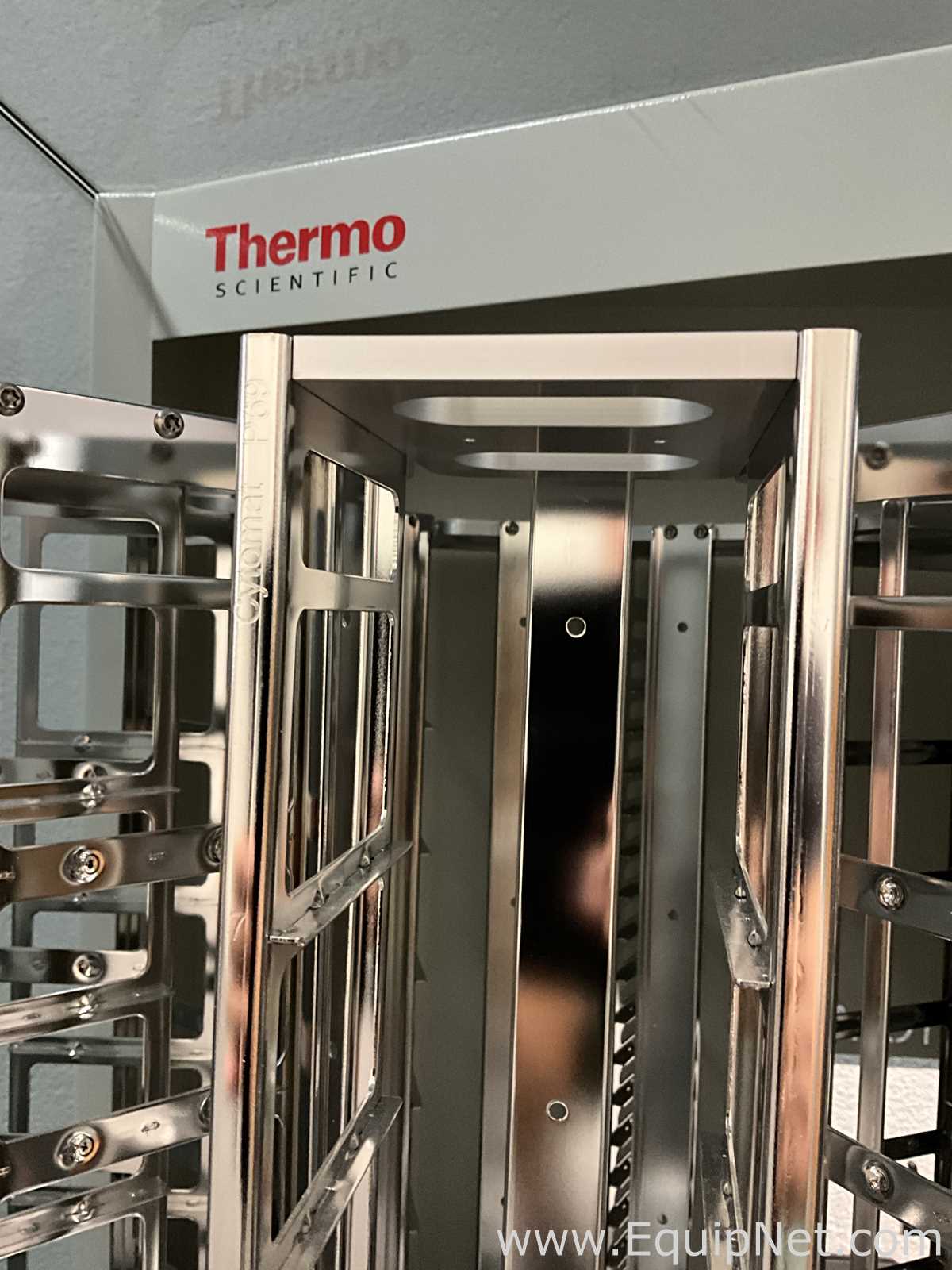 Thermo Scientific Cytomat Microplate Hotel