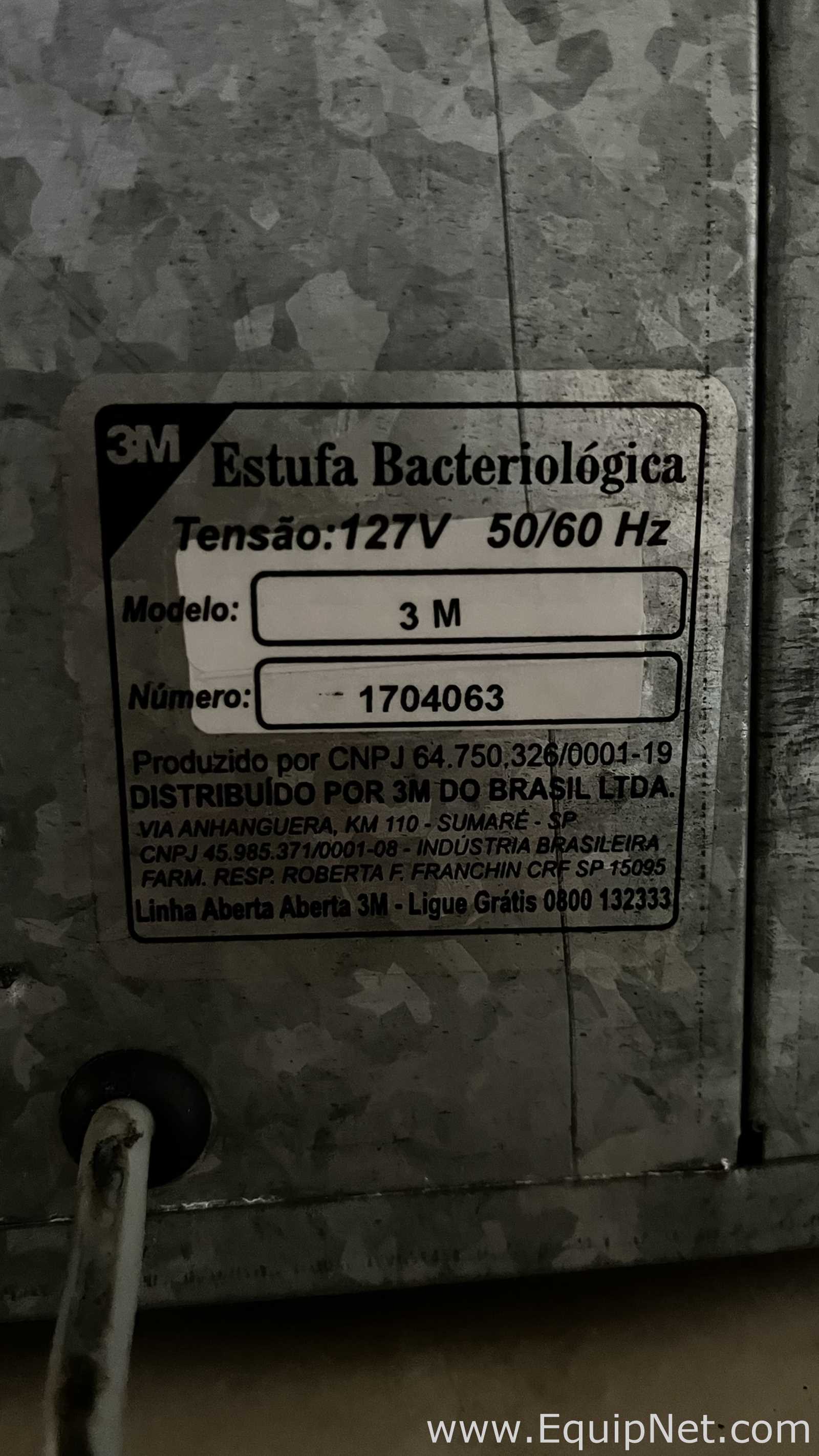 3M Bacteriological Incubator