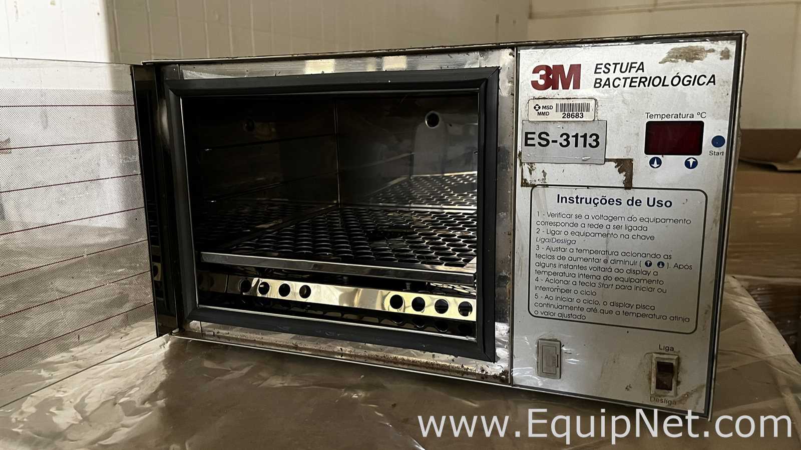 3M Bacteriological Incubator