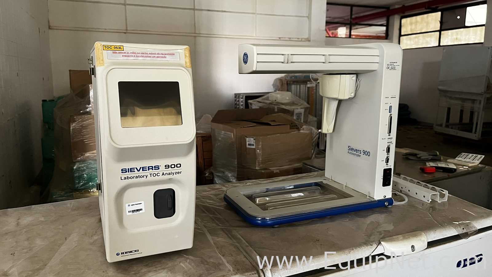 GE Sievers 900 Total Organic Carbon Analyzer with Autosampler