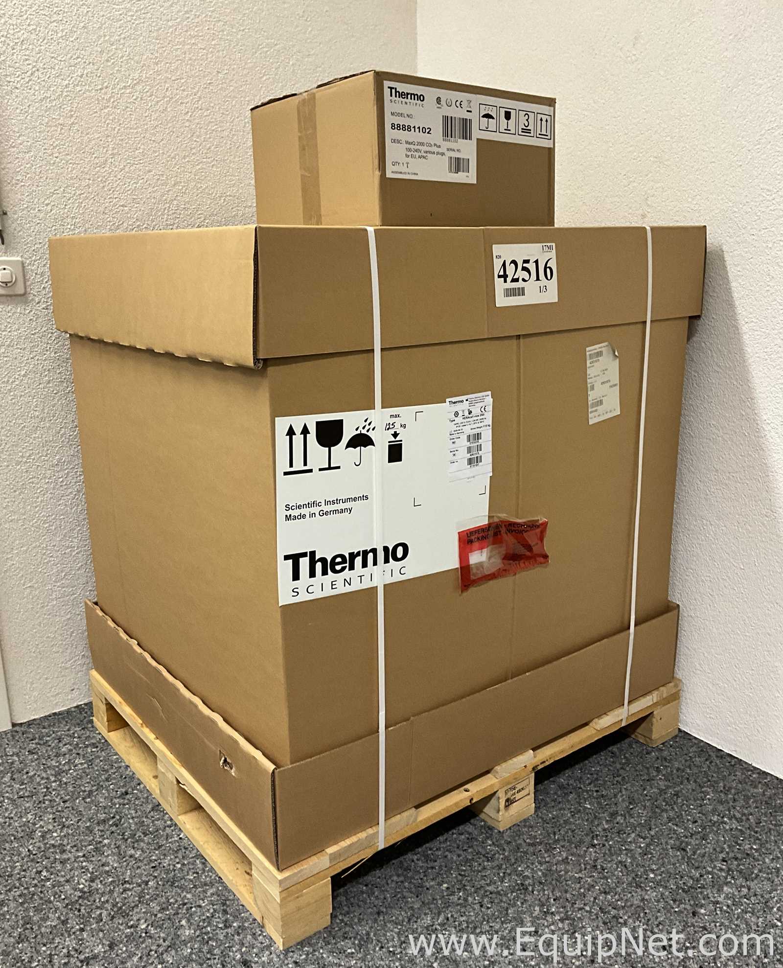 Unused Thermo Scientific HERAcell Vios 250i CO2 Incubator