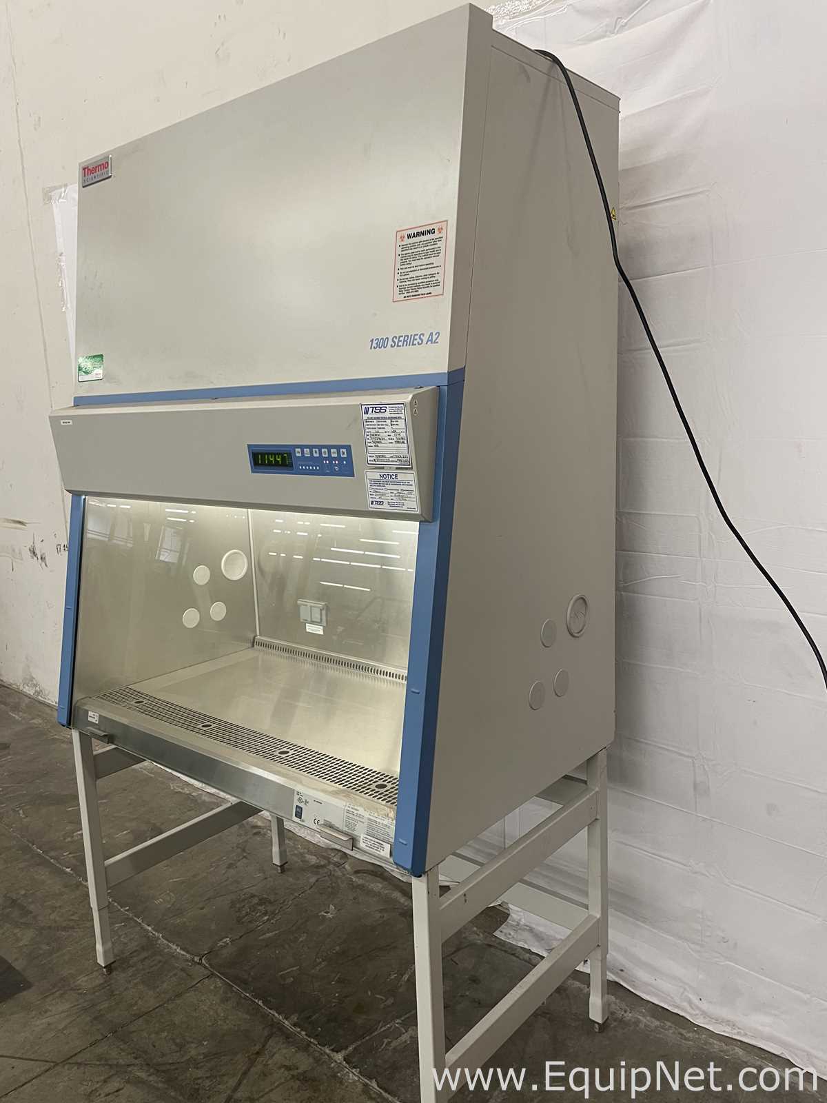 Thermo Scientific 1300 Series A2 Biological Safety Cabinet 4Ft with Stand