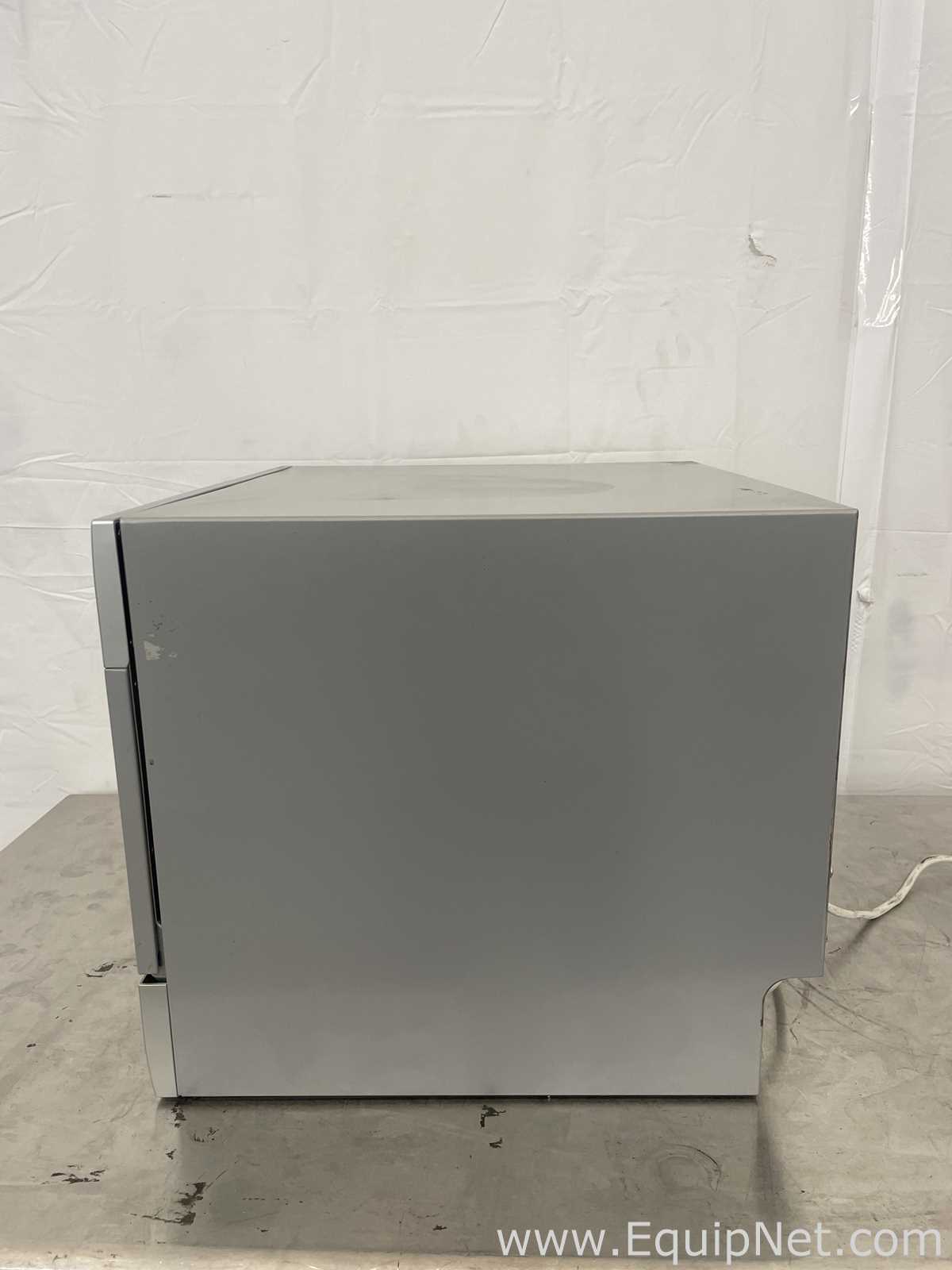 SPT SD-2213S Countertop Dishwasher