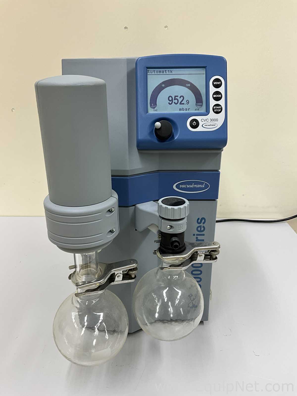 Vacuubrand PC 3003 Vario Chemistry Pumping Unit