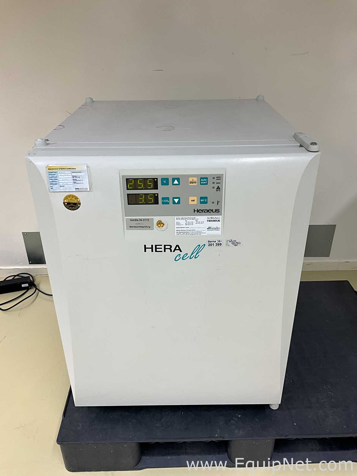 Kendro Laboratory Products Sorvall Heraeus HERAcell CO2 Incubator