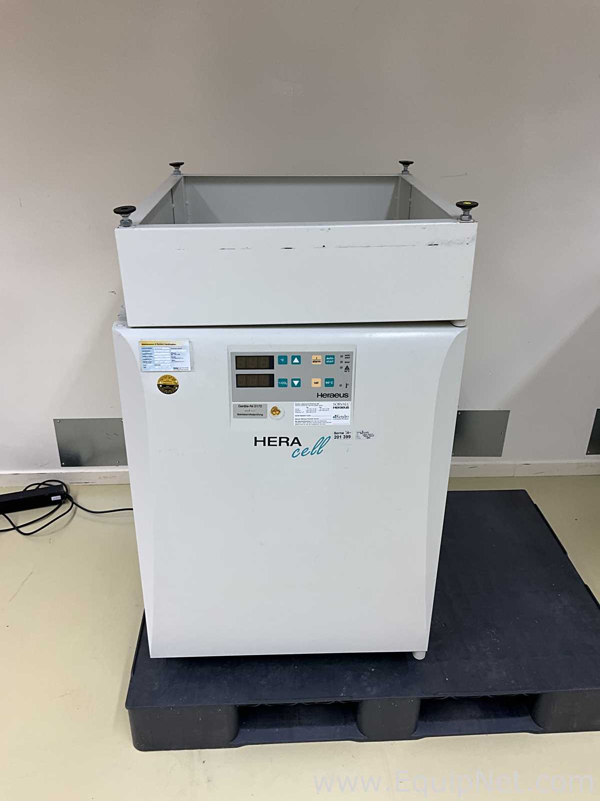 Kendro Laboratory Products Sorvall Heraeus HERAcell CO2 Incubator
