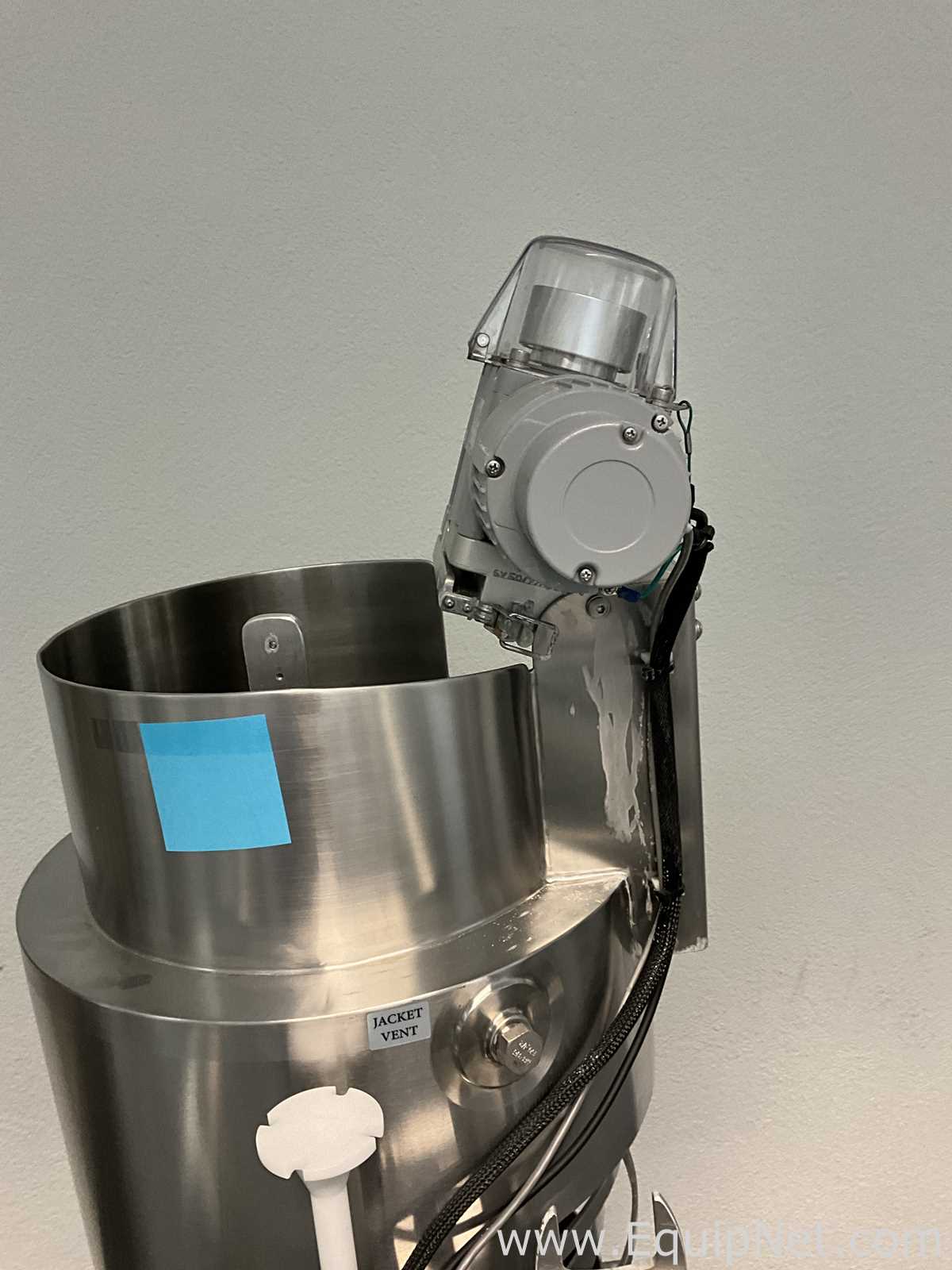 Thermo Scientific HyClone 50L Stainless Steel Single-Use Jacketed Bioreactor