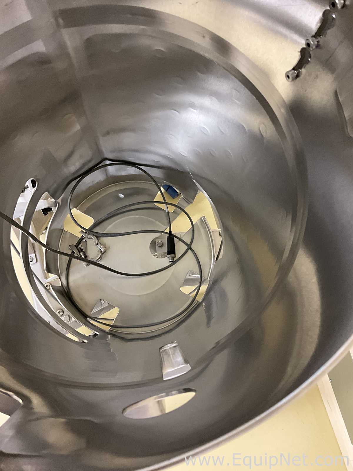 Thermo Scientific HyClone 50L Stainless Steel Single-Use Jacketed Bioreactor