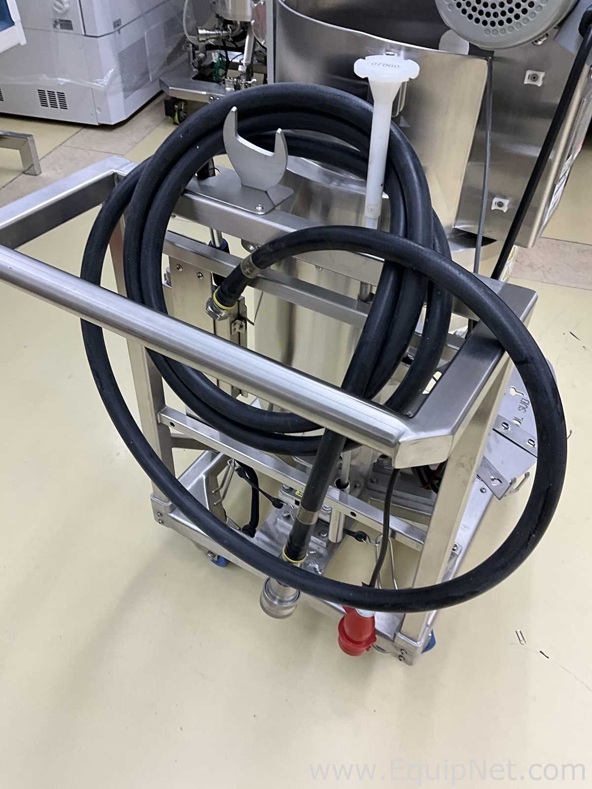 Thermo Scientific HyClone 50L Stainless Steel Single-Use Jacketed Bioreactor