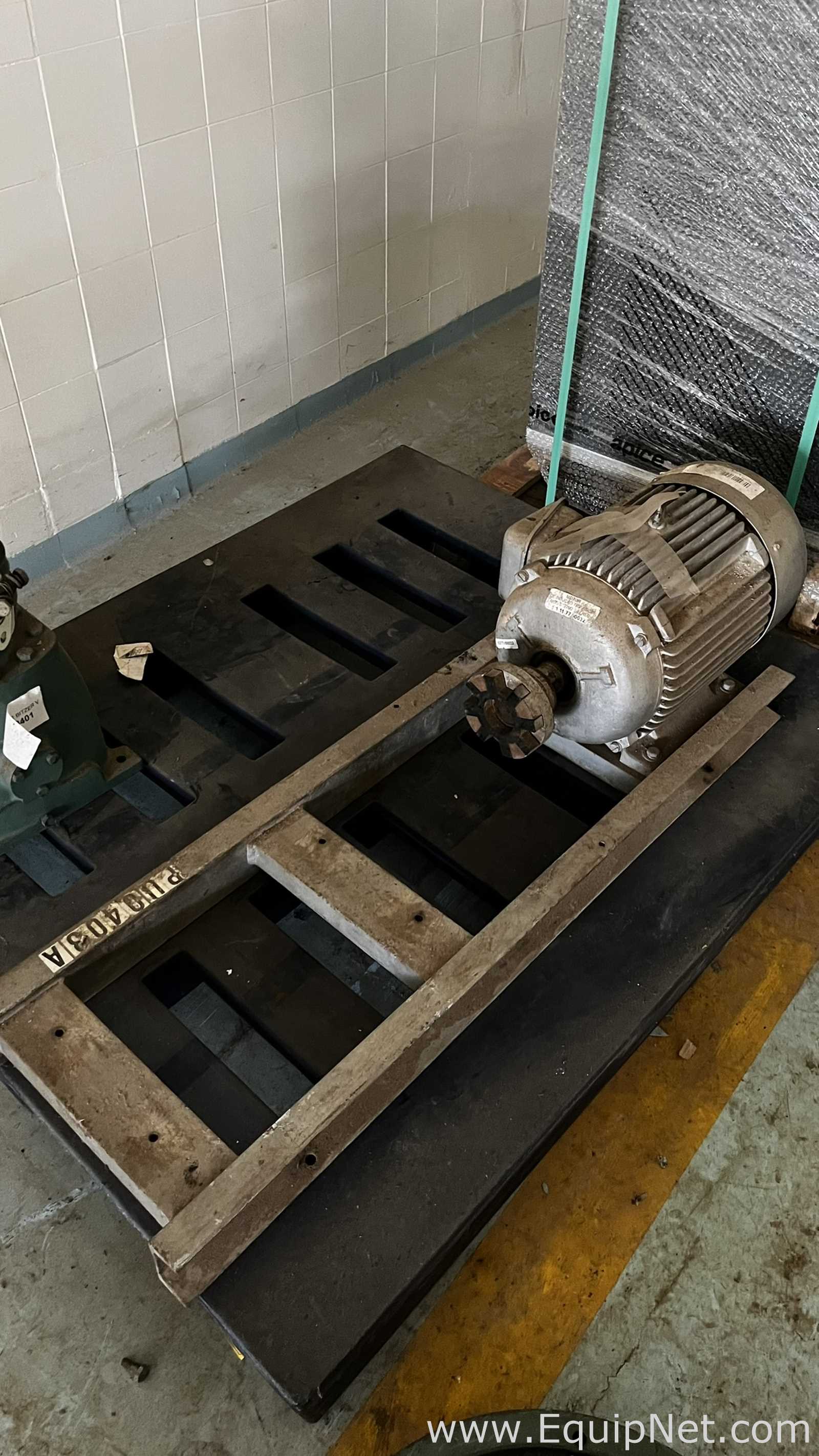 Motor de Indução Trifásico Eberle 9 132M2 - 15 CV