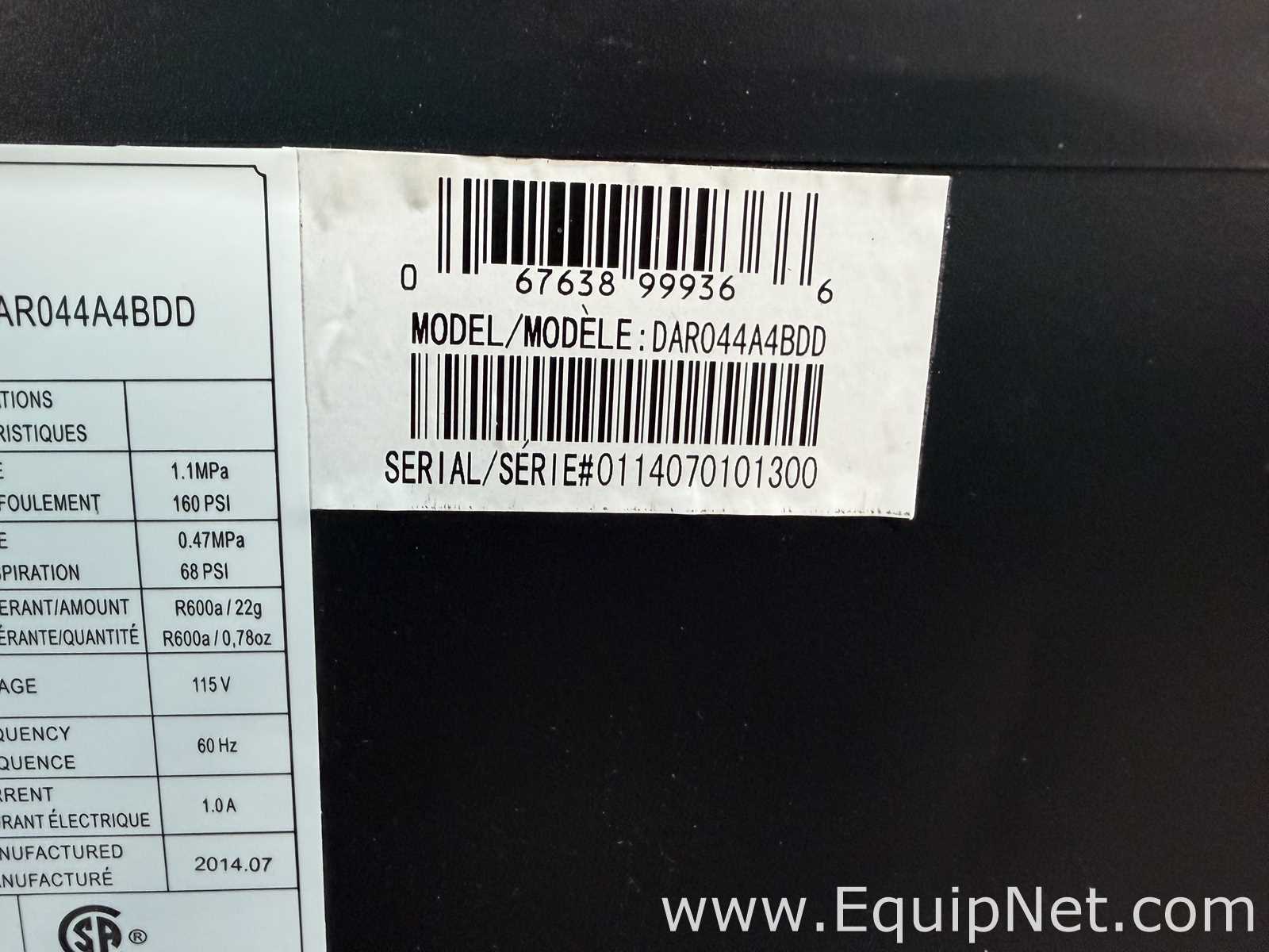 Lote de 3 Refrigeradores Danby Inc DAR044A4BDD