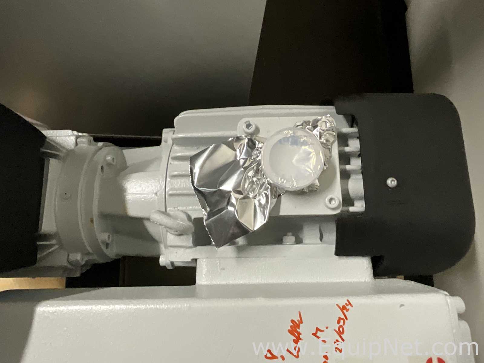 Leybold Sogevac SV 120 BIFC Rotary Vane Vacuum Pump