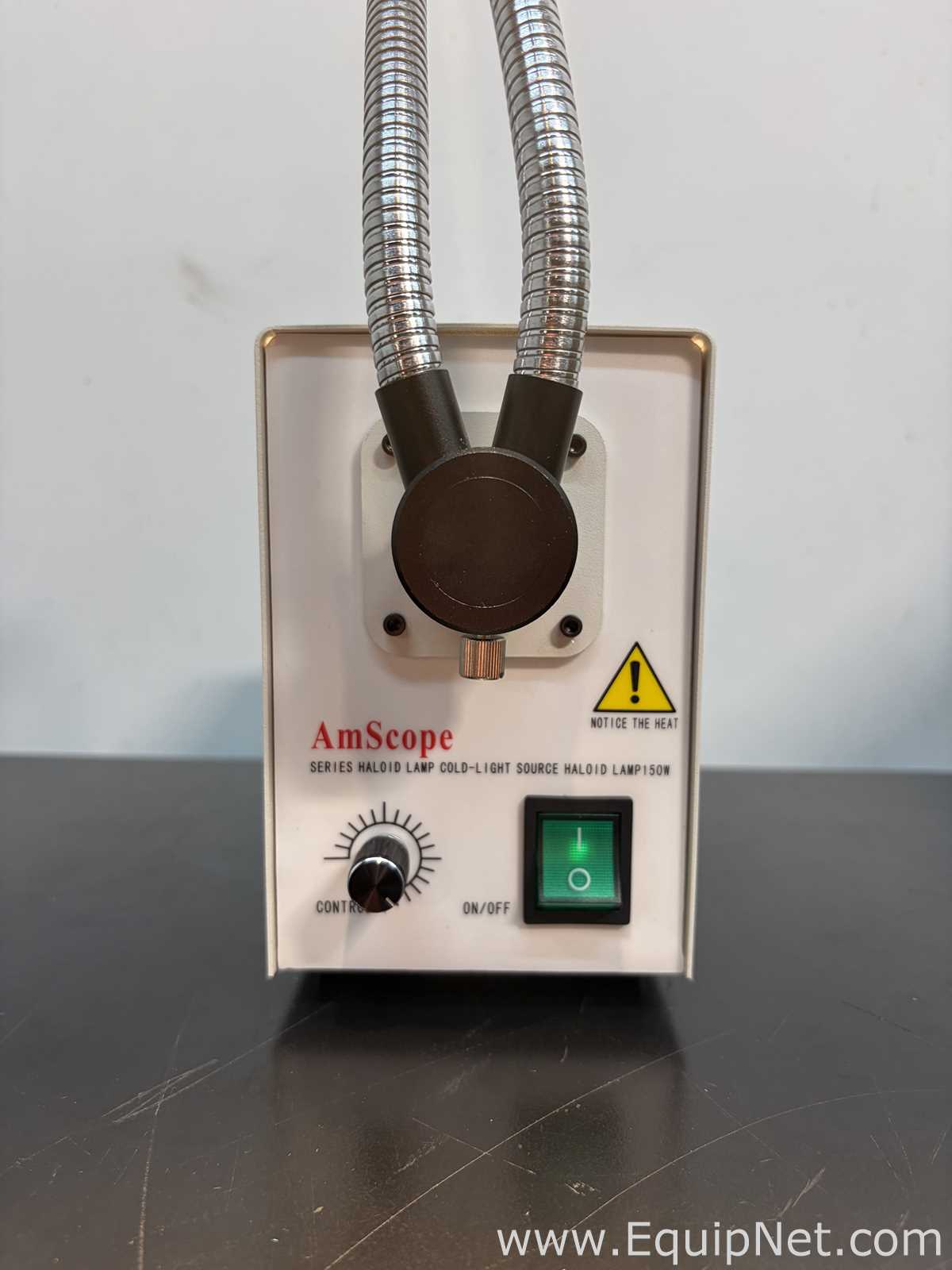 Fuente de Luz con Fibra Óptica AmScope HL250-A