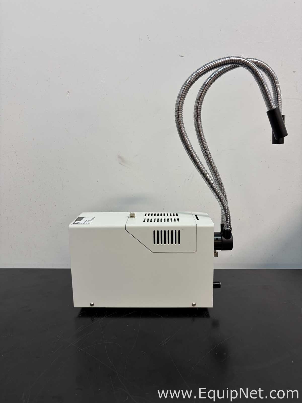 Fuente de Luz con Fibra Óptica AmScope HL250-A