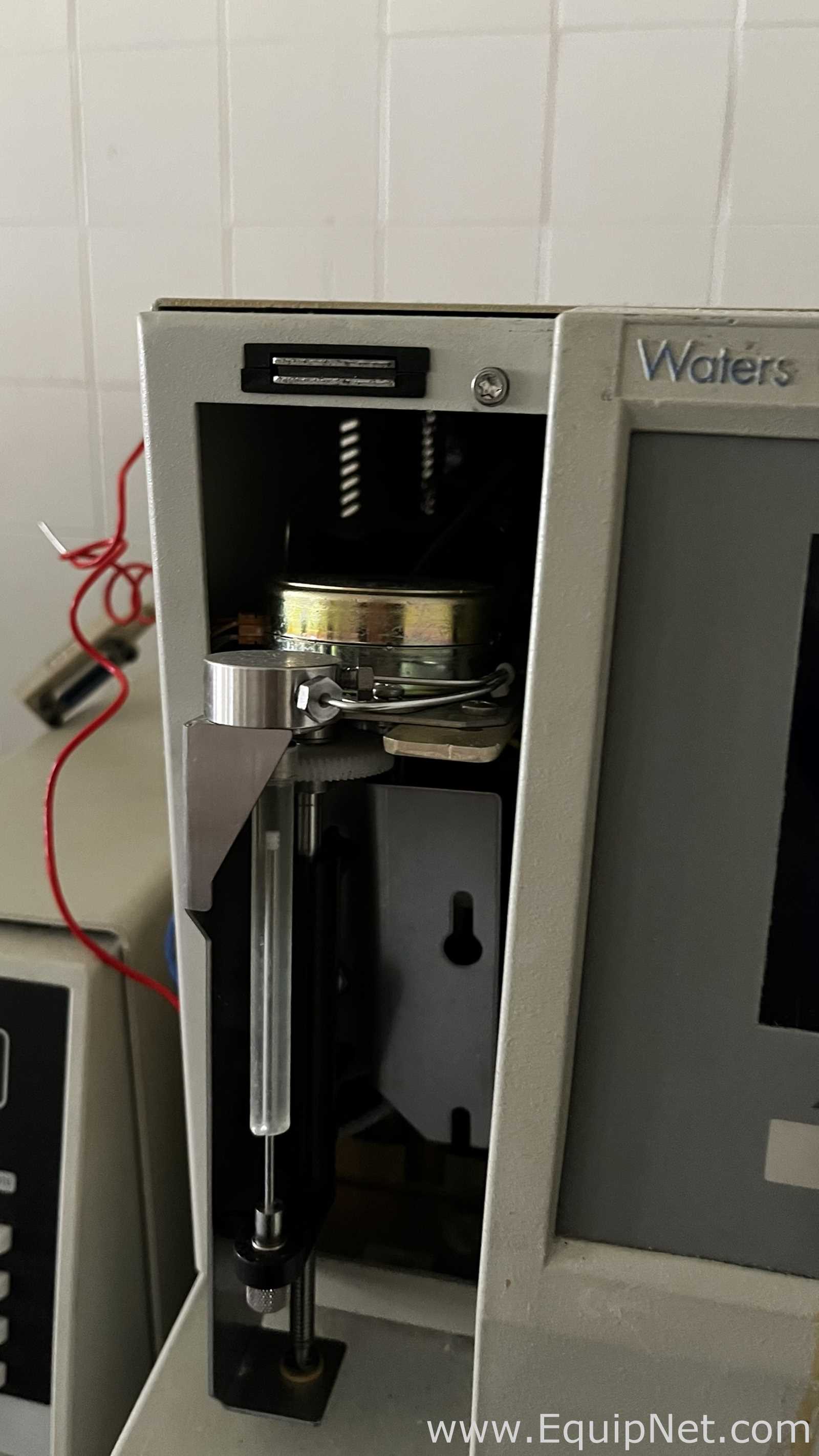 Sistema HPLC Waters Modular com Detector UV e Gradiente Binário