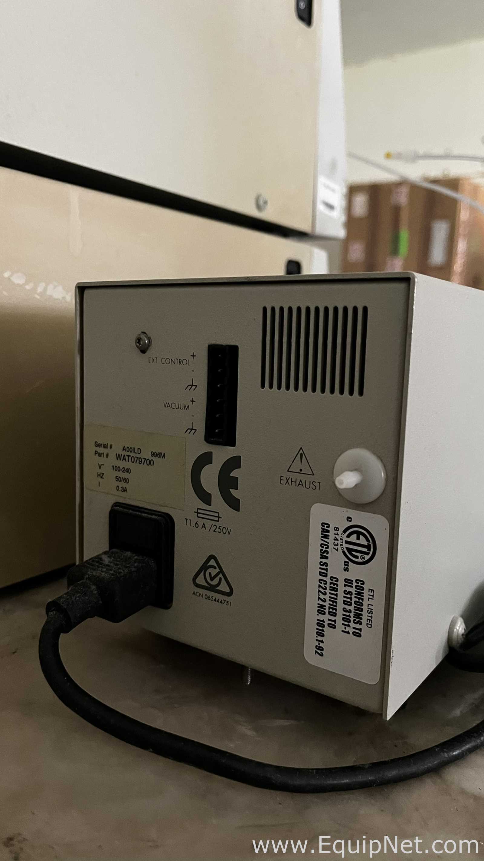 Sistema HPLC Waters Modular com Detector UV e Gradiente Binário
