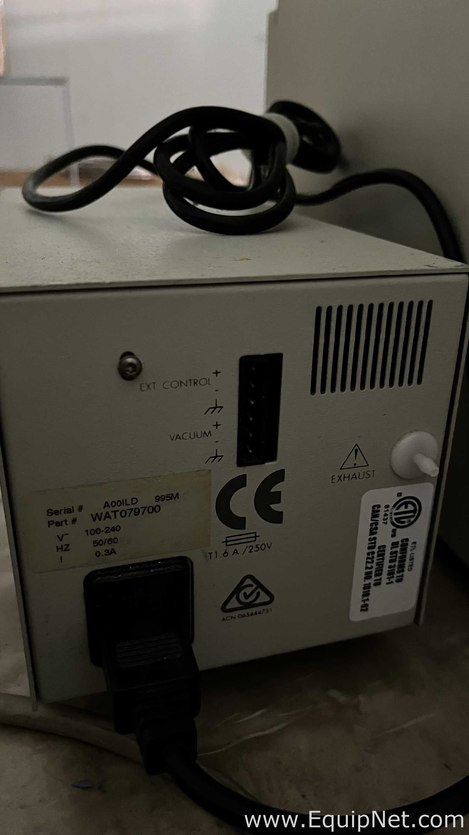 Sistema HPLC Waters Modular com Detector UV e Gradiente Binário