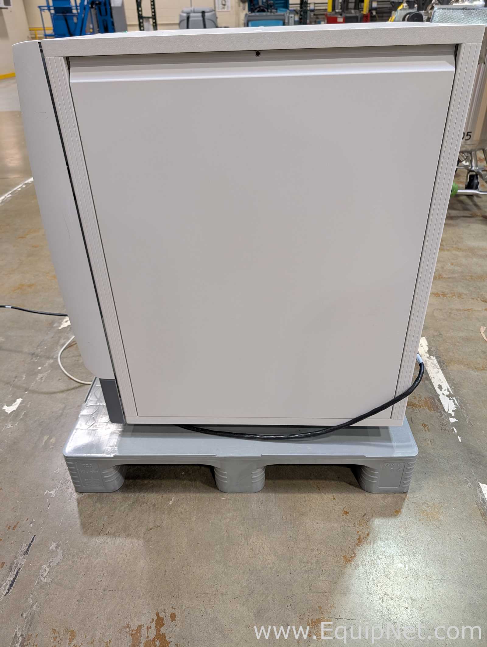Varian 400-MR Magnetic Resonance Spectrometer