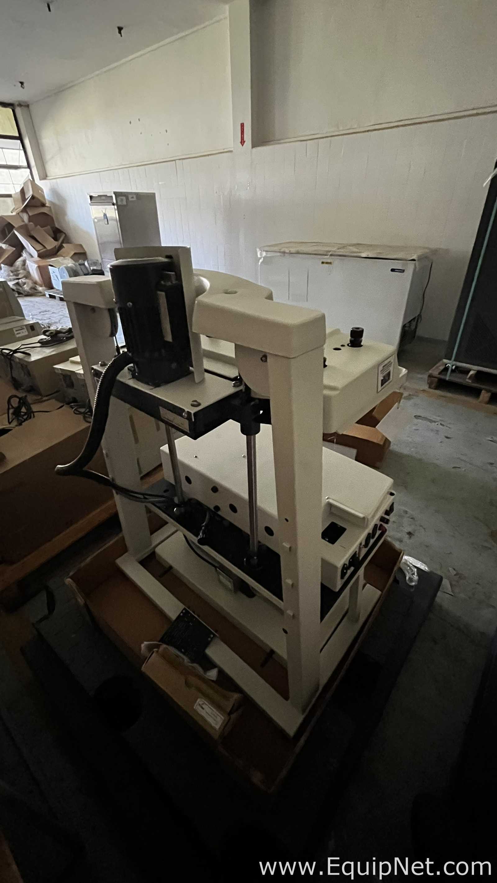 Dissolutor de Comprimidos Hanson Research SR8 Plus