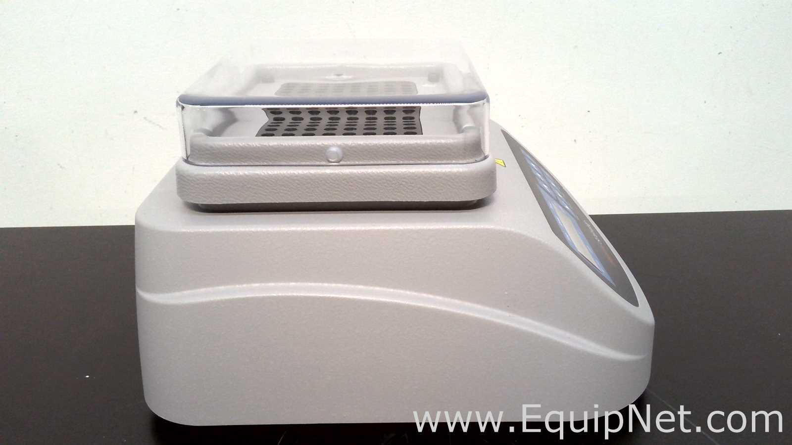 Lote de 2 Baño Seco / Bloque Caliente Thermo Scientific 