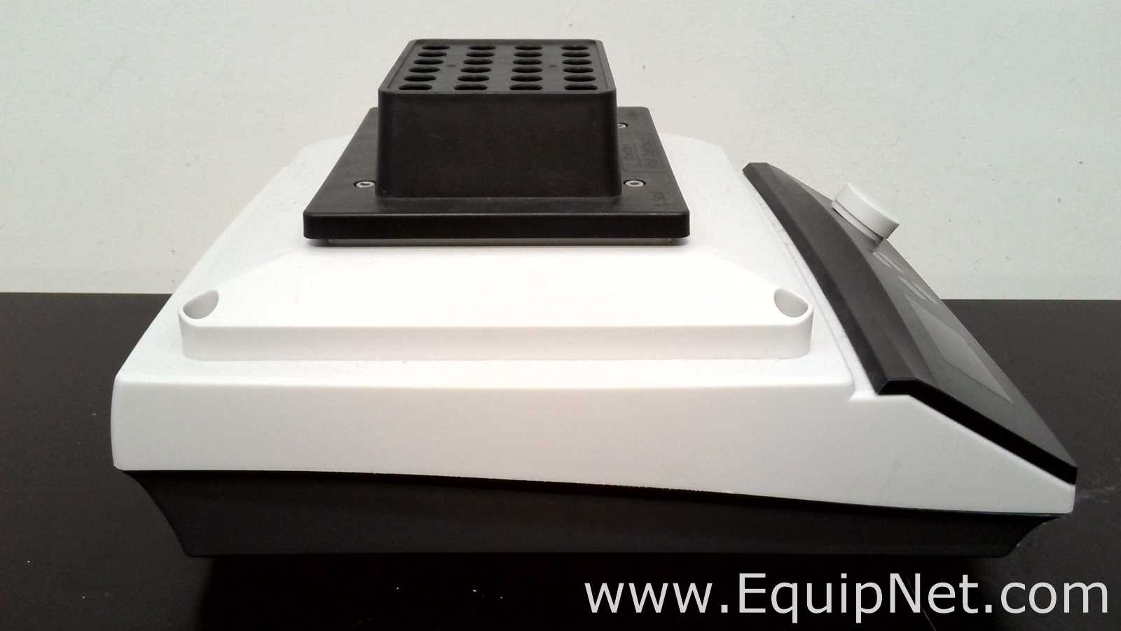 Lote de 2 Baño Seco / Bloque Caliente Thermo Scientific 