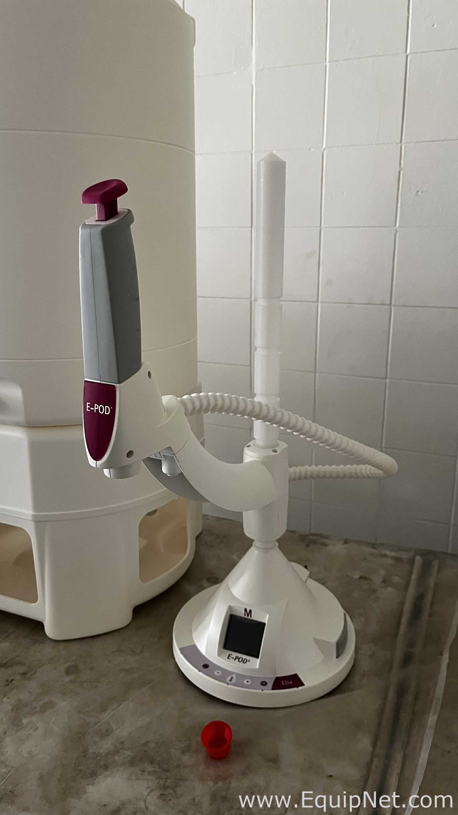 Millipore Milli-Q Integral 10 Water Purification System, E-Pod Pure Water Dispenser and 60 L Tank