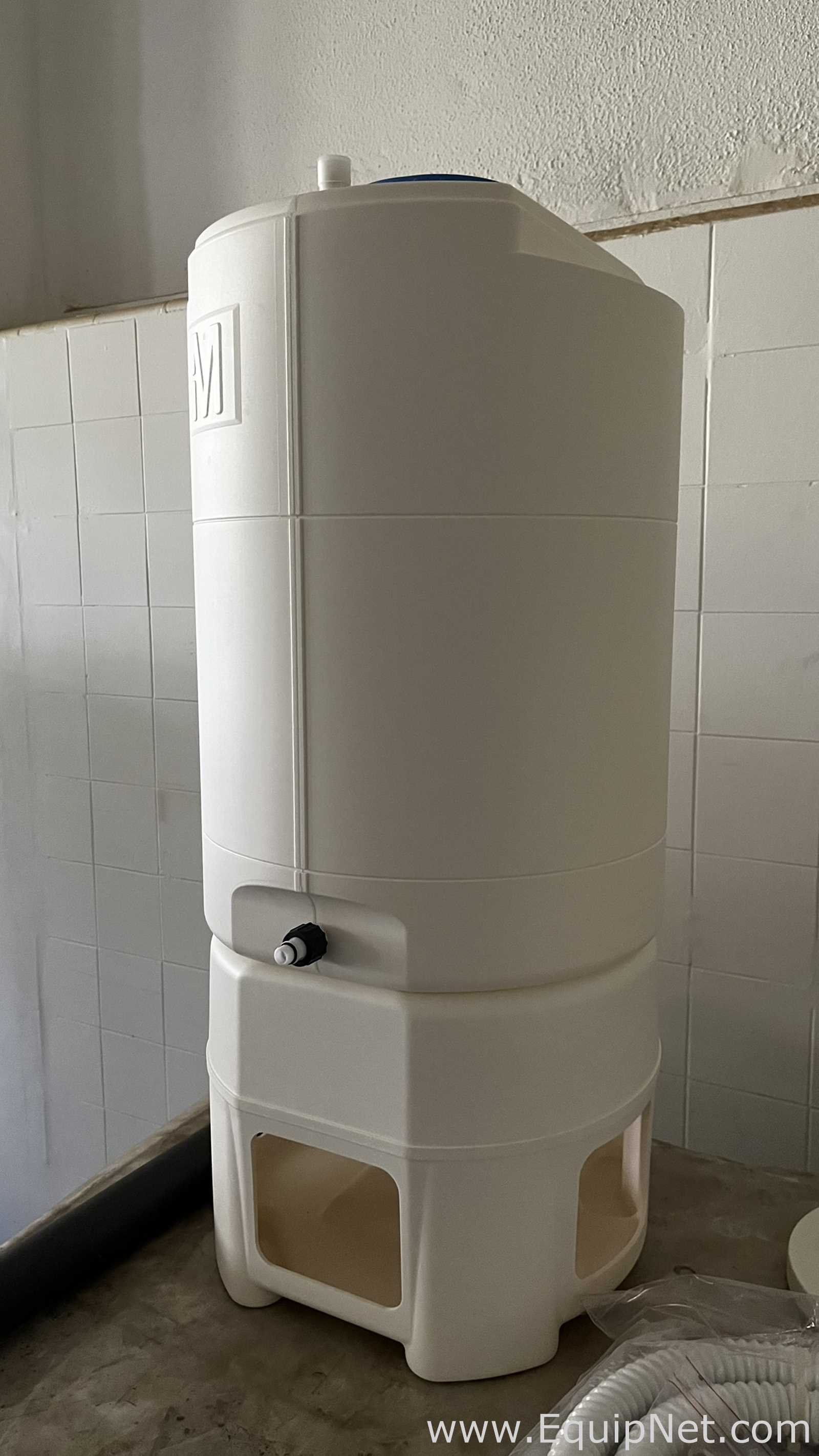 Millipore Milli-Q Integral 10 Water Purification System, E-Pod Pure Water Dispenser and 60 L Tank