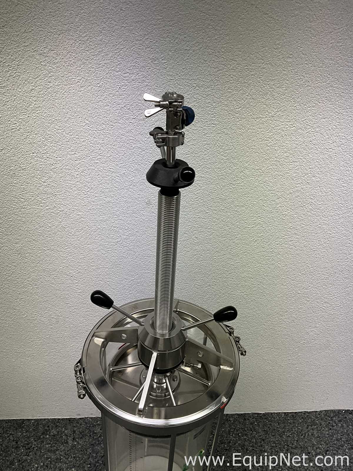 Amersham Pharmacia Biotech Inc BPG 300/750 Chromatography Column