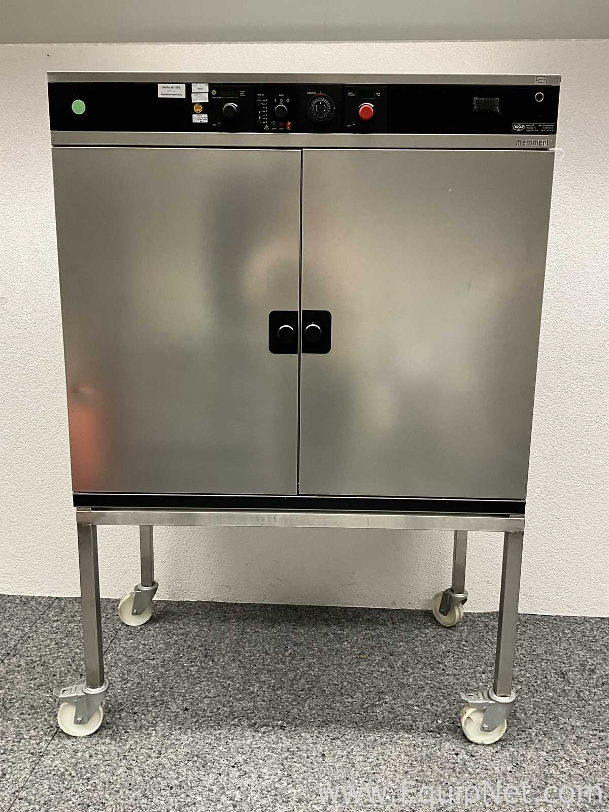 Memmert GmbH and Co. KG BP 700 Incubator