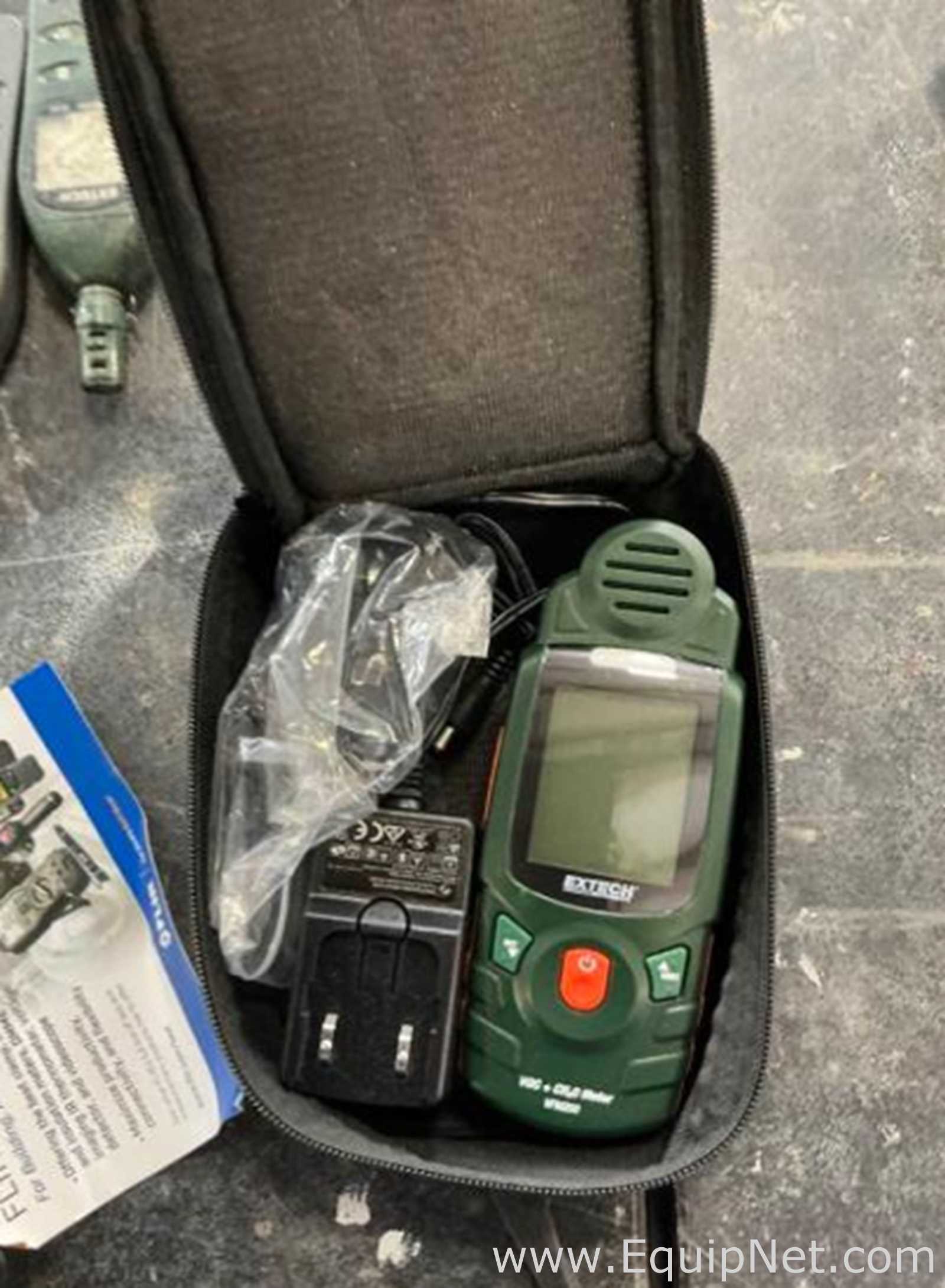 2 Extech VFM200 VOC/Formaldehyde Meters