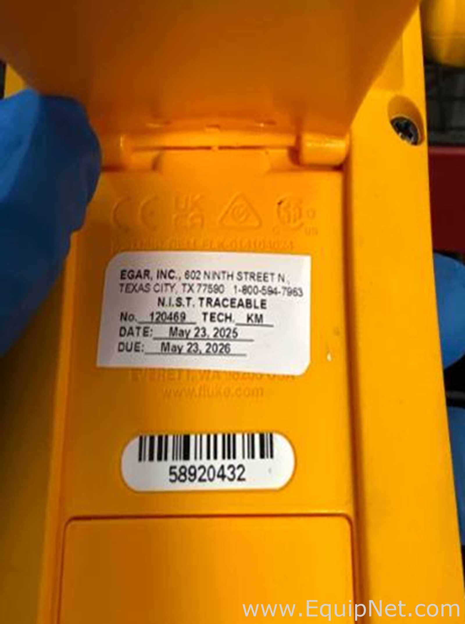 Approximately 8 Fluke 179 True RMS Digital Multimeters