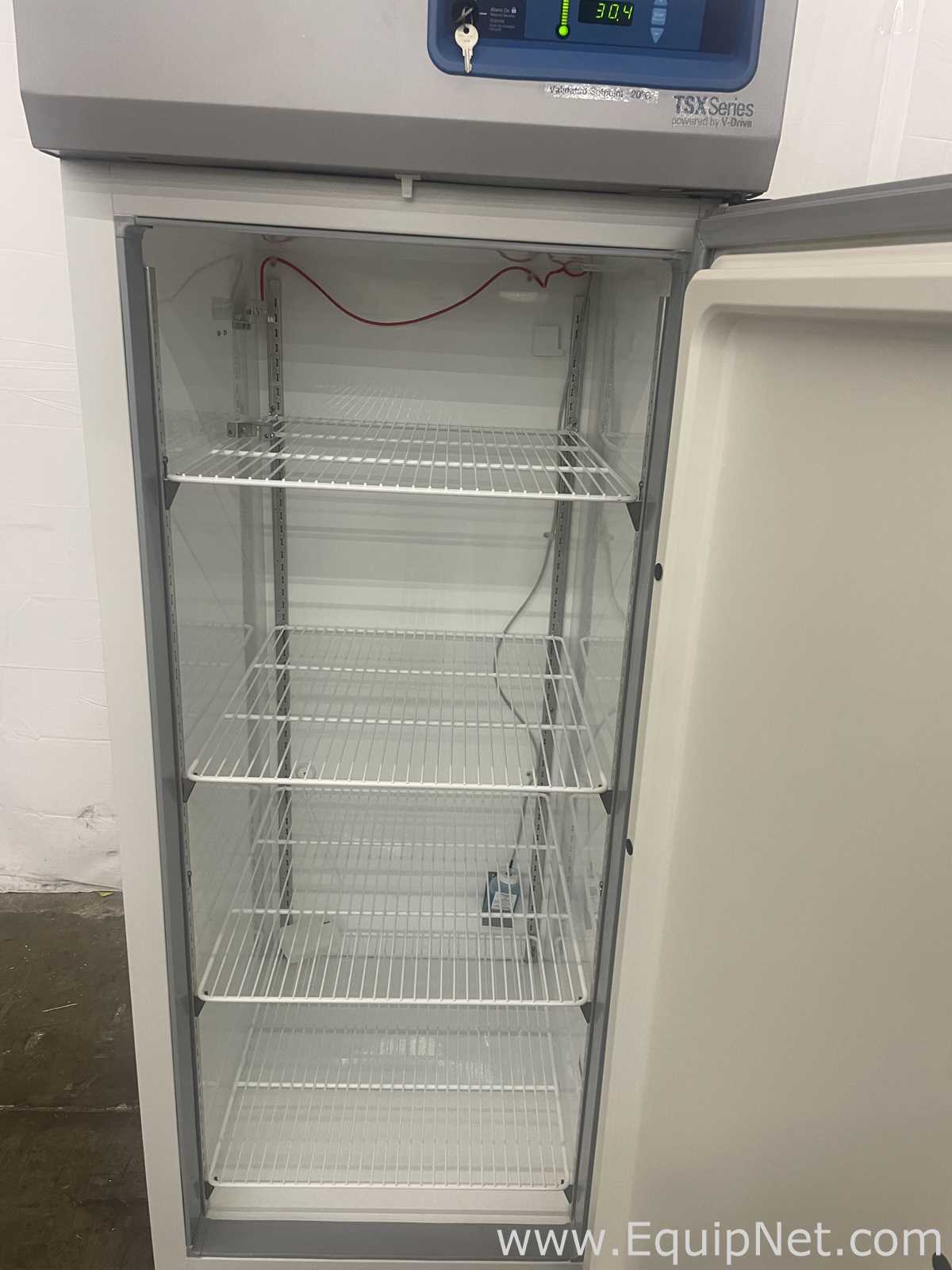 Congelador Thermo Fisher Scientific TSX2320FA