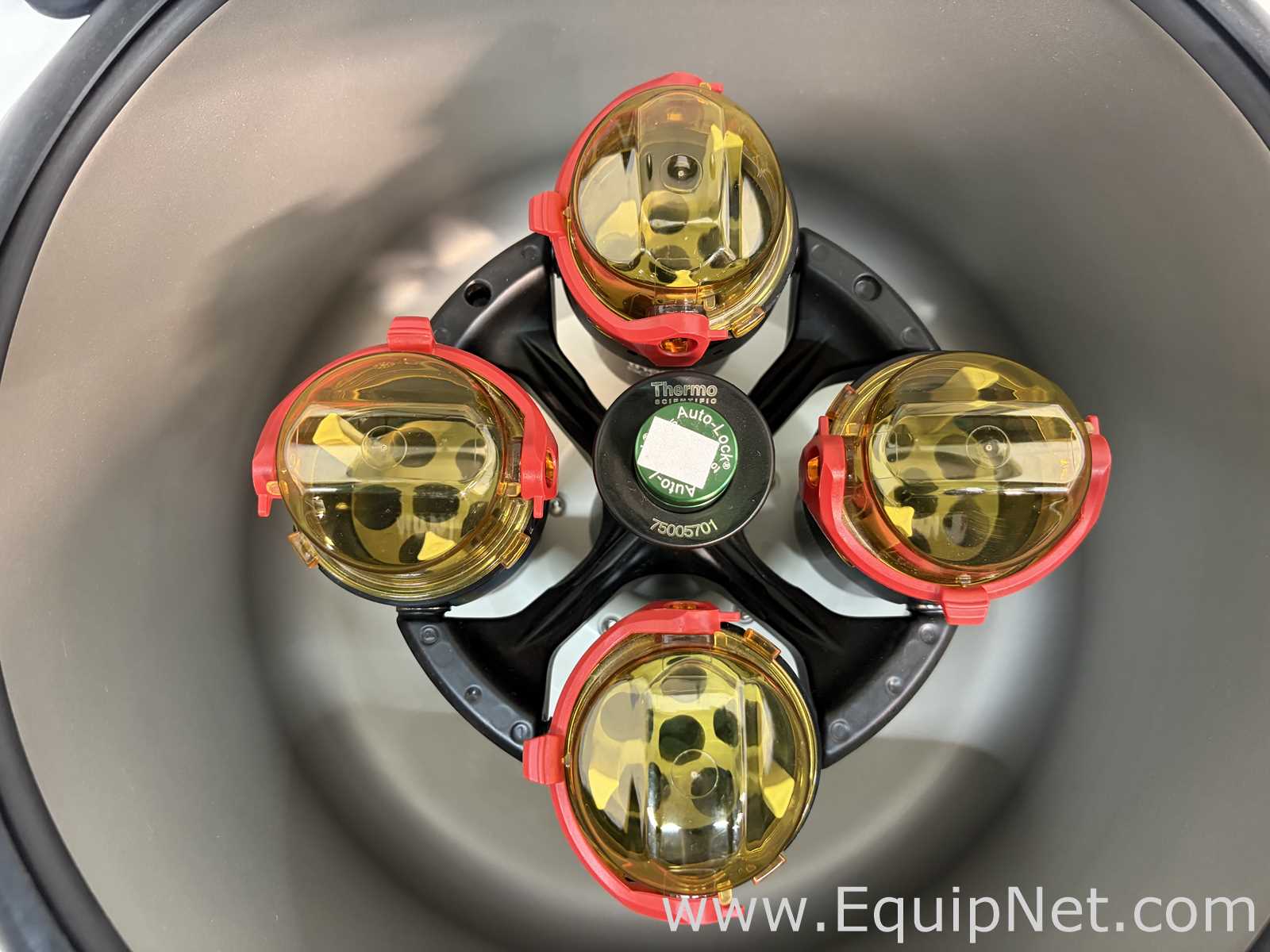 Centrífuga para laboratorio Thermo Fisher Scientific AccuSpin 24C