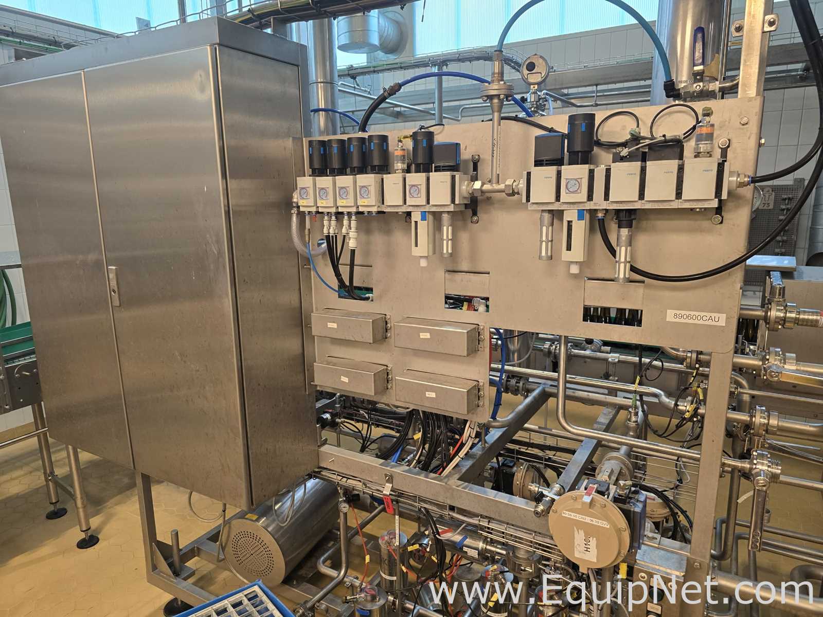 KHS Flexline Including Rinser, Bottle and Can Filler, Can Lid Applicator, Seamer