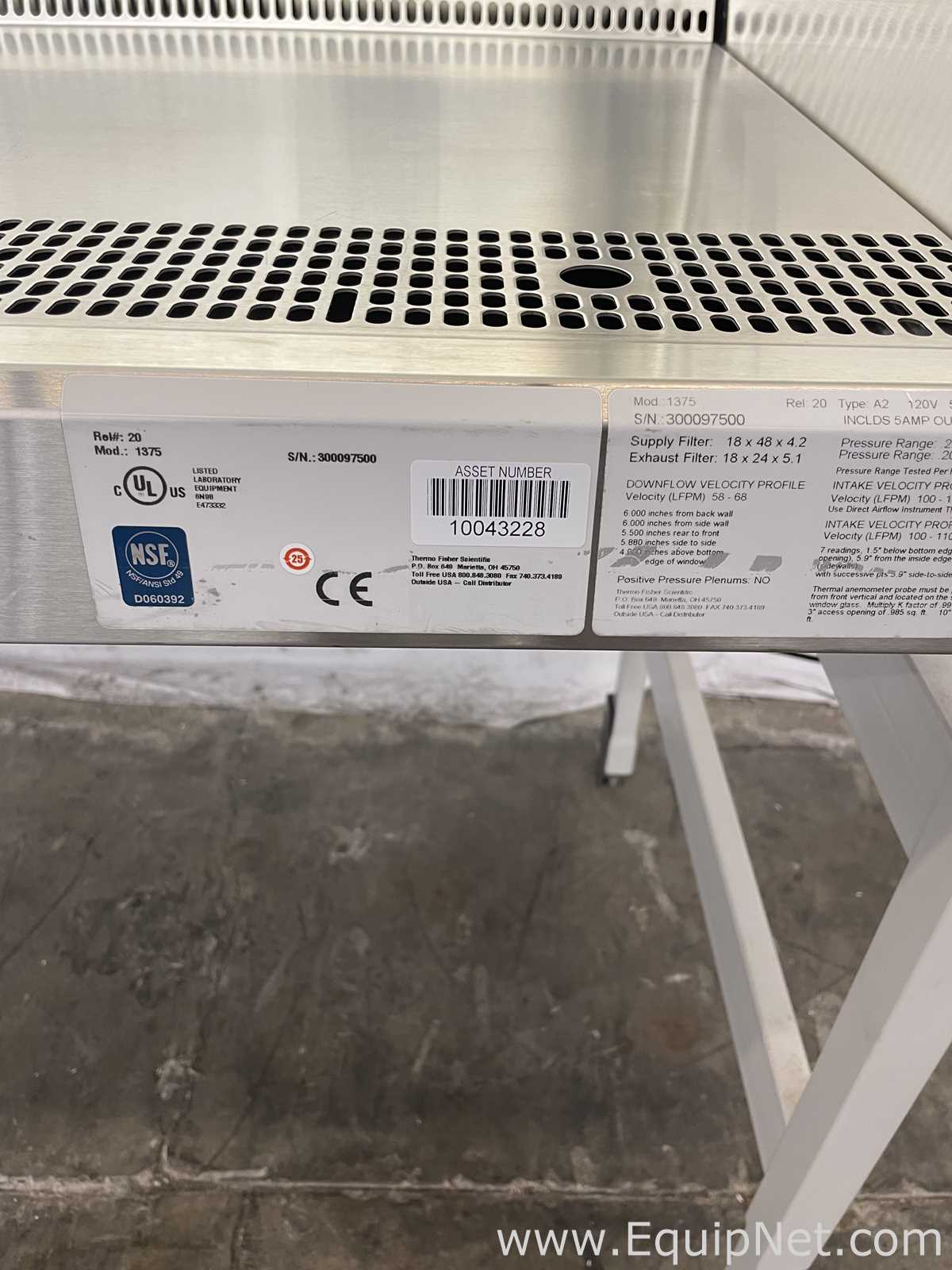 Cabina de Seguridad Biológica Thermo Scientific 1375